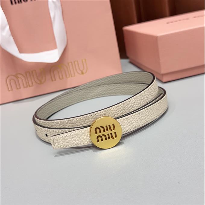 2026818102436878 
